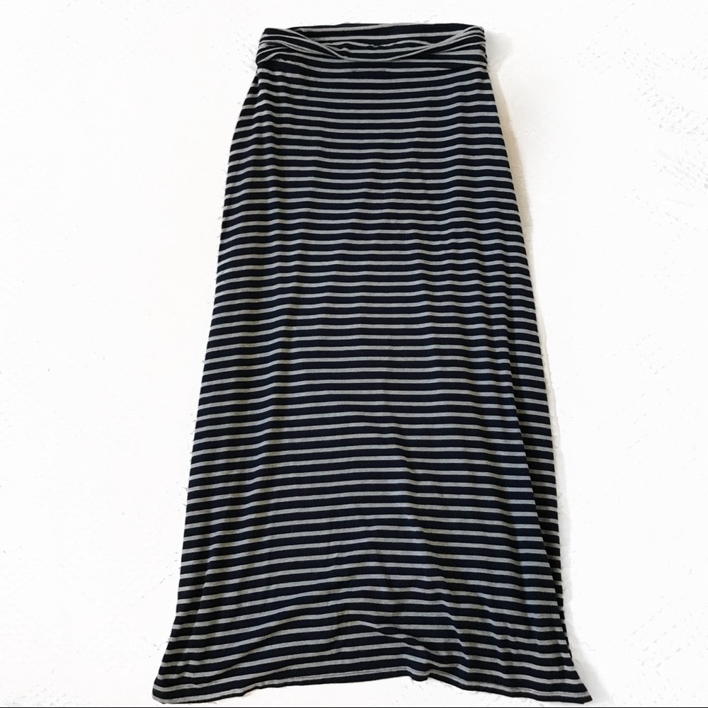 J.Crew Navy/Gray Striped Maxi Skirt // Size Small